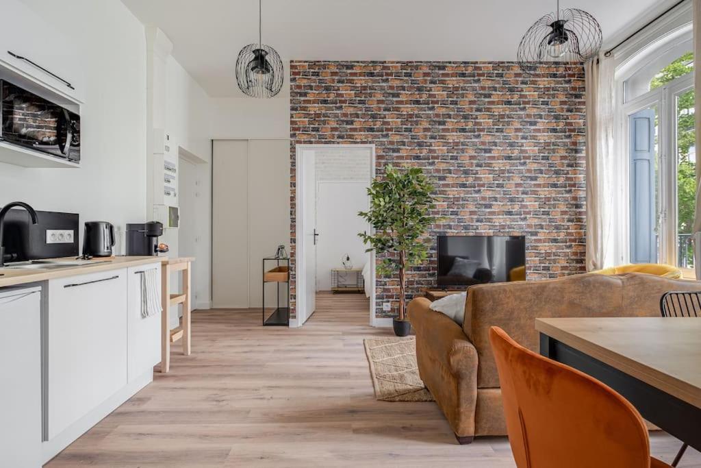 Grand Appartement «  City » Spacieux Et Moderne Saint-Etienne  Exterior foto