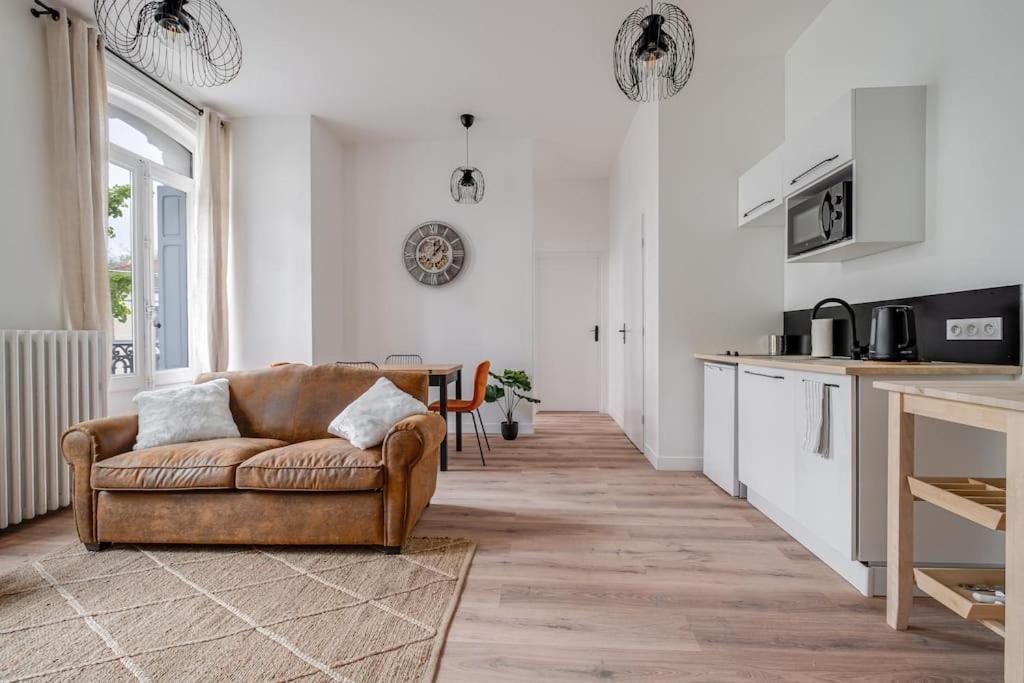Grand Appartement «  City » Spacieux Et Moderne Saint-Etienne  Exterior foto