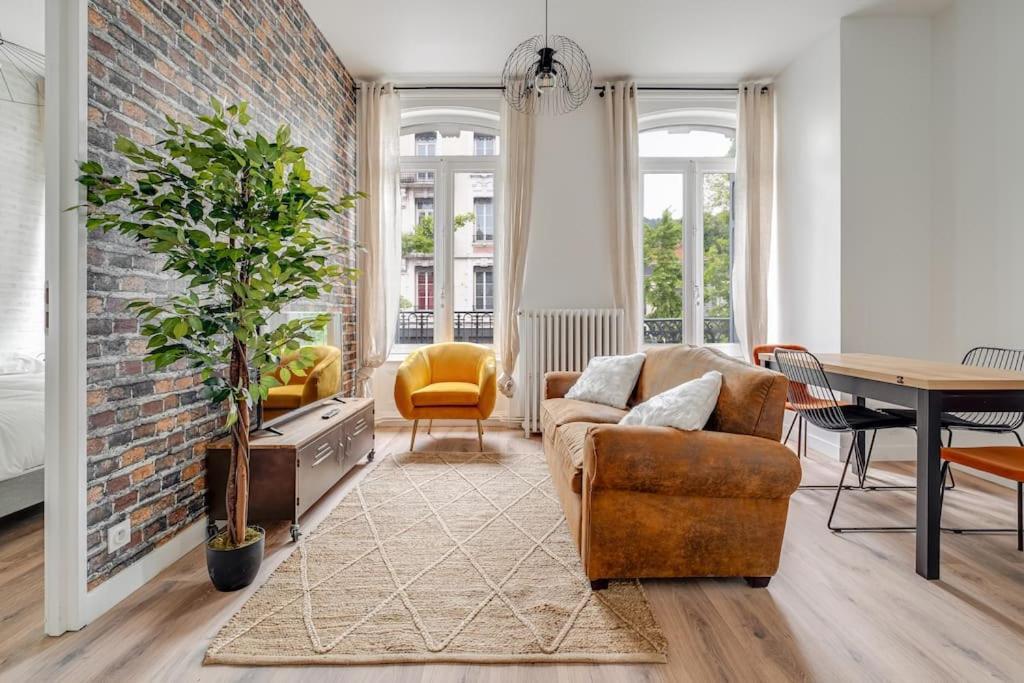 Grand Appartement «  City » Spacieux Et Moderne Saint-Etienne  Exterior foto
